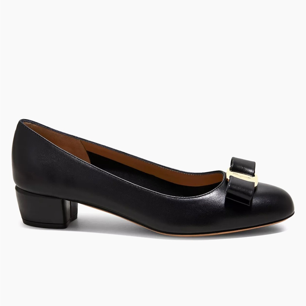 Salvatore Ferragamo Vara Pumps